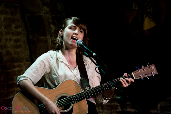 Zahara en Acustico